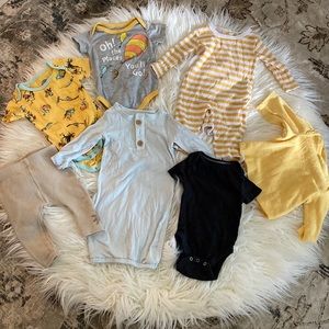Baby bundle!! Size 0-3